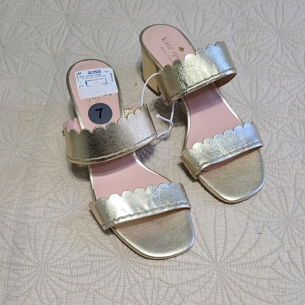 Kate Spade Chrissie Sandals Gold Metallic Size 7 NWT - Picture 8 of 15